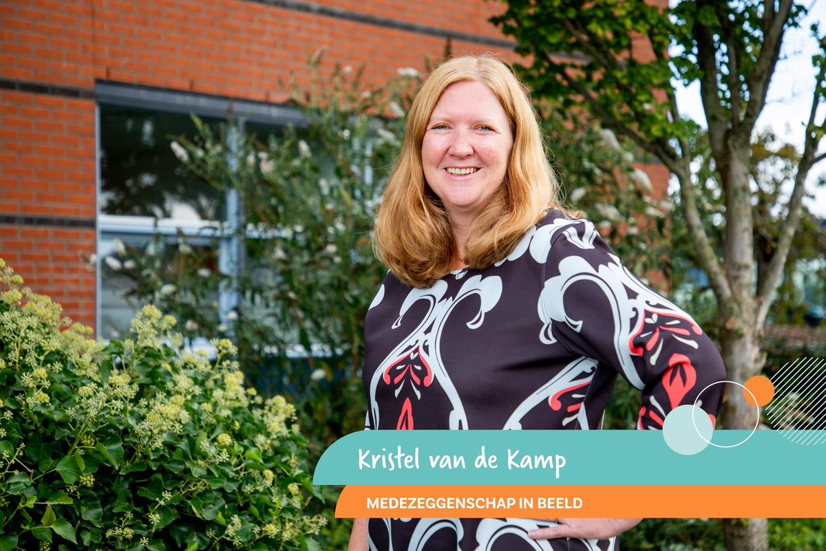 In de serie Medezeggenschap in beeld laten we verschillende portretten zien van mensen die een bijdrage leveren aan #medezeggenschap. Wat zijn hun drijfveren? Hoe waardevol is medezeggenschap? Wat levert het op? In deze editie vertelt Kristel haar verhaal  bit.ly/3Xwv8YJ