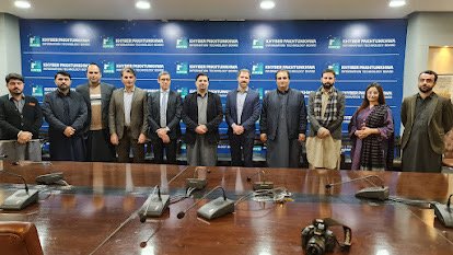 KfW_Islamabad's tweet image. KfW recently completed an e-Governance appraisal in KP in January. @kpitbgov &amp;amp; @PnDKPGovt are collaborating with KfW on this German Govt. funded digital transformation prog. which would support the dev. of #eGovernance initiatives &amp;amp; #eService delivery systems in KP