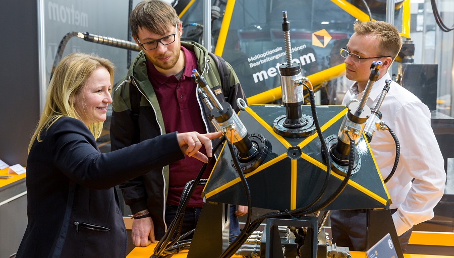 Ind_Prod's tweet photo. Die nächste Ausgabe der #Intec und Z wird vom 7. bis 10. März 2023 auf der Leipziger Messe durchgeführt. Zudem erhält der #Messeverbund Verstärkung – die #GrindTec findet ab 2023 parallel zur Intec und Z statt. Sichern Sie sich Ihr Ticket. https://t.co/6miE5VxqFj @leipzigermesse https://t.co/o0a0Mg4e2W