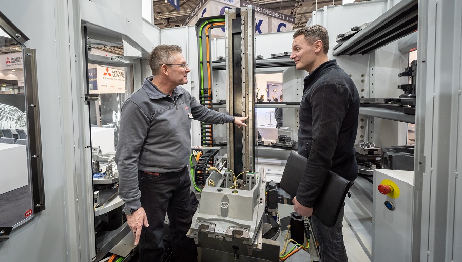 Ind_Prod's tweet photo. Die nächste Ausgabe der #Intec und Z wird vom 7. bis 10. März 2023 auf der Leipziger Messe durchgeführt. Zudem erhält der #Messeverbund Verstärkung – die #GrindTec findet ab 2023 parallel zur Intec und Z statt. Sichern Sie sich Ihr Ticket. https://t.co/6miE5VxqFj @leipzigermesse https://t.co/o0a0Mg4e2W