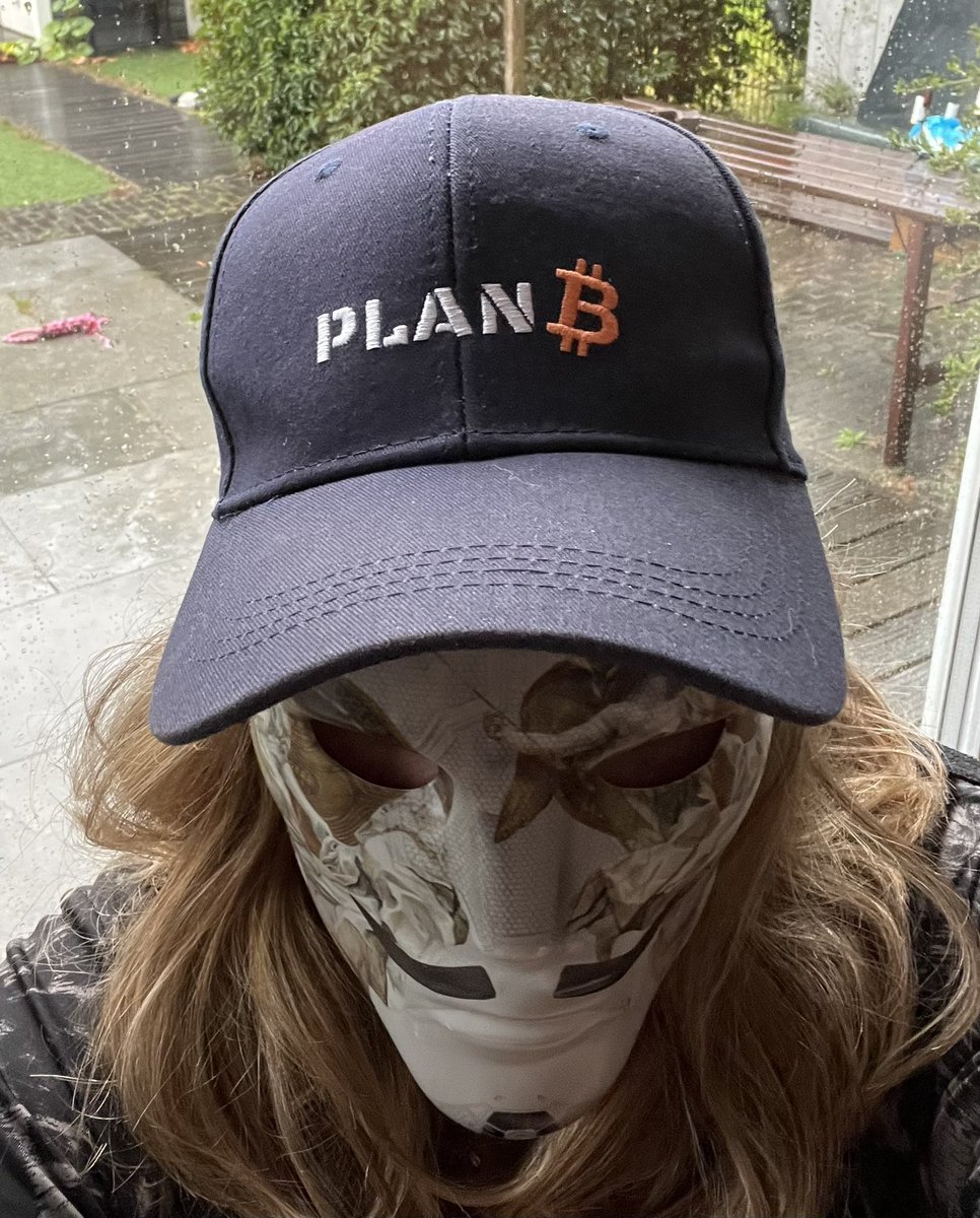 FamilyDogecoin's tweet photo. That is great news ❤️‍🔥👇❤️‍🔥I got so many compliment at bitcoin meetup with my cap and also #castleparty2023  with #bitcoinangel Funny wearing my cap everyone knew I was there for the party 😂 https://t.co/4a7EJnJ5Qt