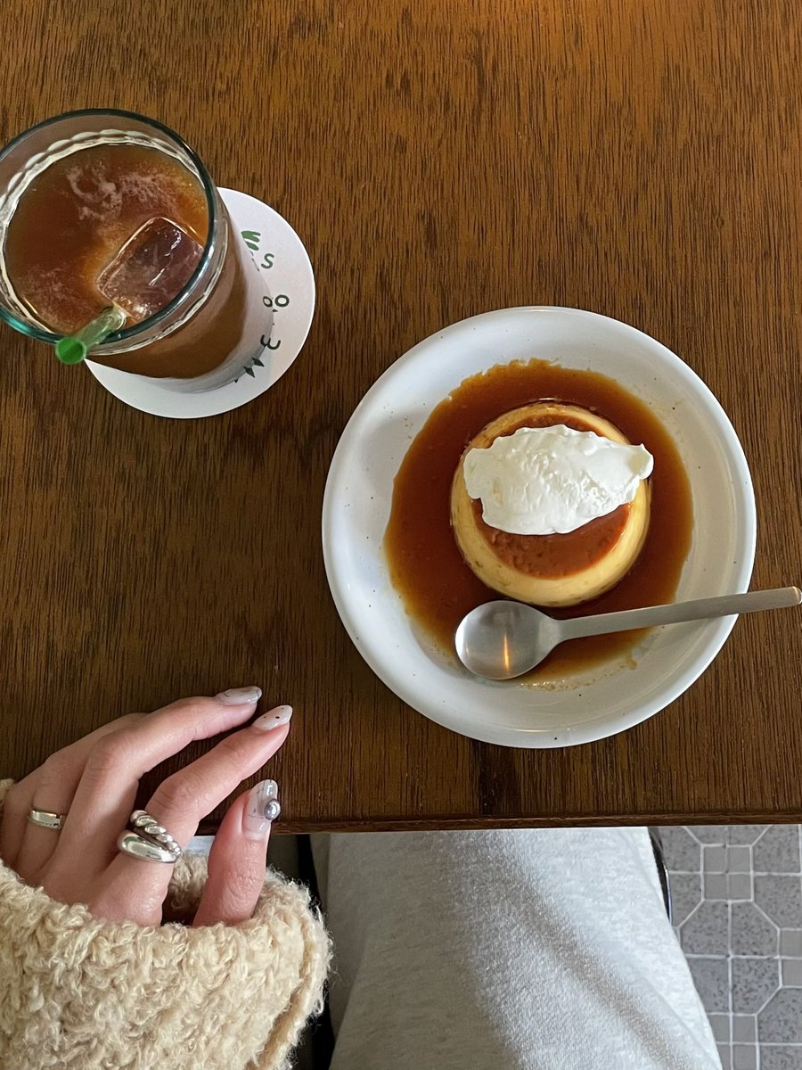 joah_chika's tweet photo. 豪徳寺の雰囲気好きだったなぁ
下北抜けてから一気に雰囲気��わるあの感じ🌱🫶🏻
そして、めちゃんこ美味かったこのプリンが恋しい🫣 https://t.co/Vq7SEVWsBZ