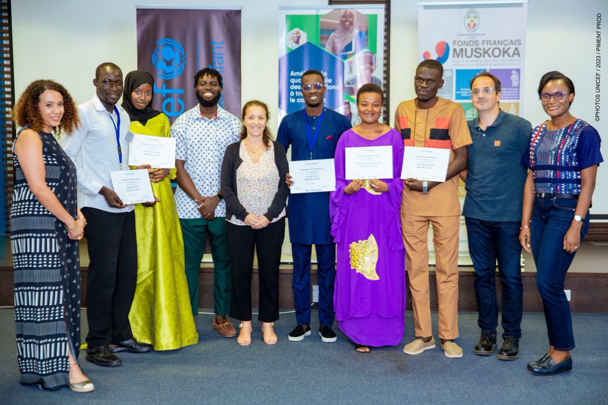 ffmuskoka's tweet photo. Clôture de la formation dispensée par Ecobank Academy pour les lauréat.e.s du #HackathonNutrition en partenariat avec Ecobank Foundation. Ils repartent avec les fondamentaux pour construire un business plan solide, indispensable pour le développement de leurs projets. A suivre.. https://t.co/Or4LTntkL3
