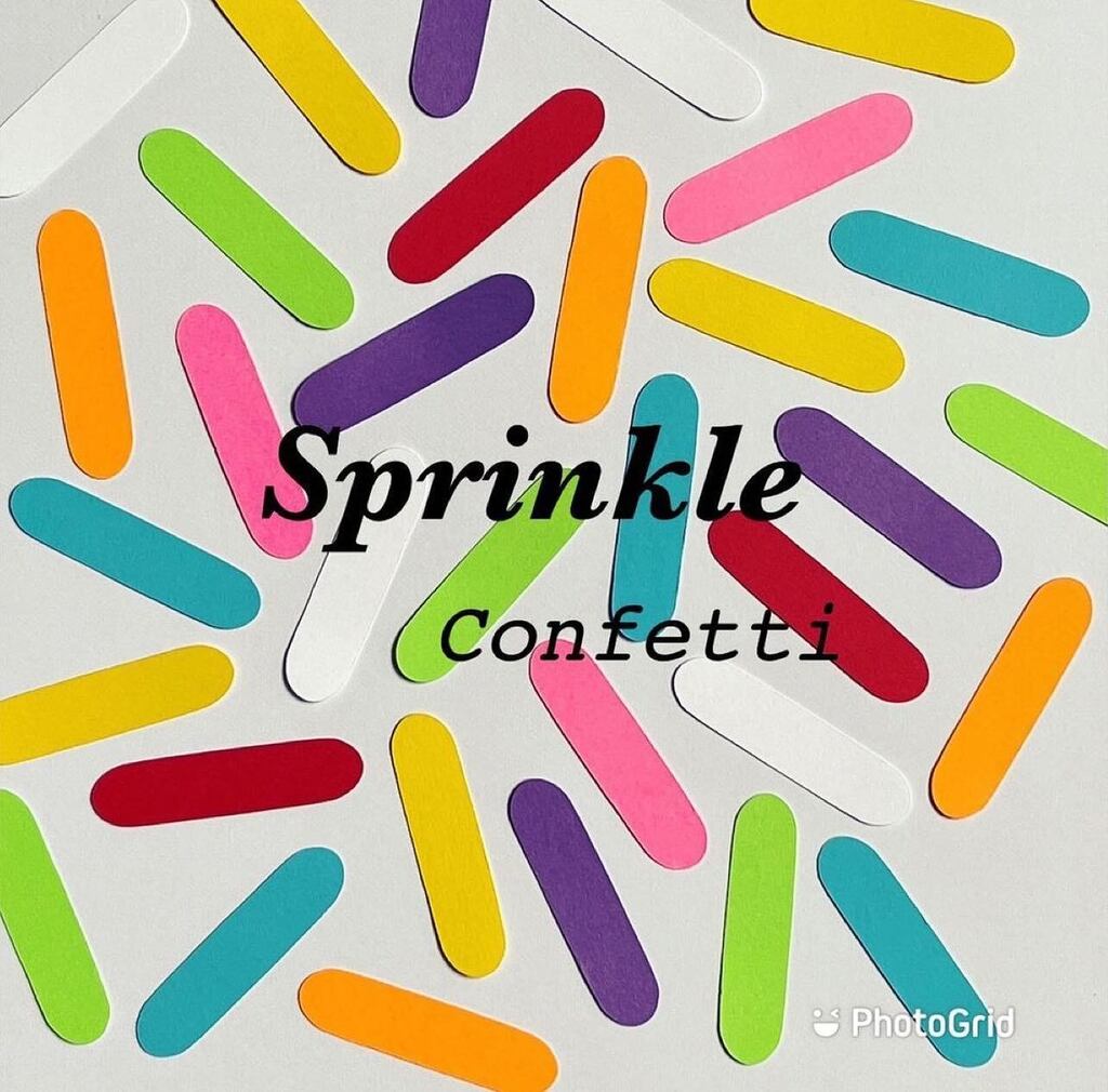 FlyMoon57's tweet image. Everybody love Sprinkles!

Happy Thursday!
We have a 90% chance of snow, so it’s a beautiful day to be creating such a happy order. 
.
.
.
.
.
.
#sprinklebabyshower #sprinkleshower #papersprinkles #custompapershapes #paperpartysupplies #flymetothemoon57 instagr.am/p/Cotd2g3s7kZ/
