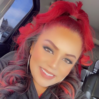 Amanda Bustamante tweet media