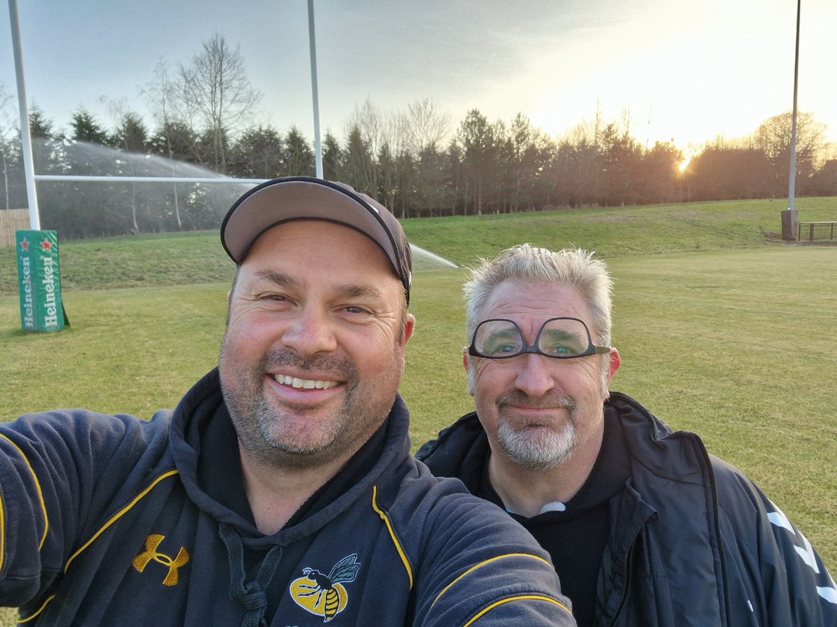 badge_badger's tweet photo. Absolute pleasure mate, just glad we have had some great news. Nows the time to put the  hard work  💪in and get these pitches back for the boys ⚫️🟡🐝 https://t.co/RuH8POHrVh