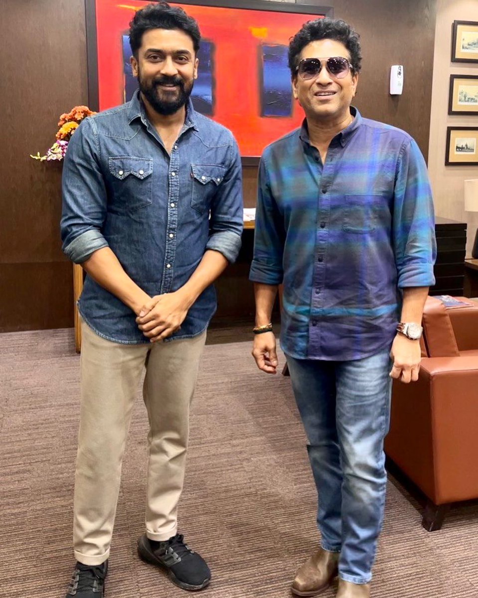 Cricketracker's tweet photo. Too much class in a single picture 😍

📸:  @Suriya_offl https://t.co/eyfEuejt8T
