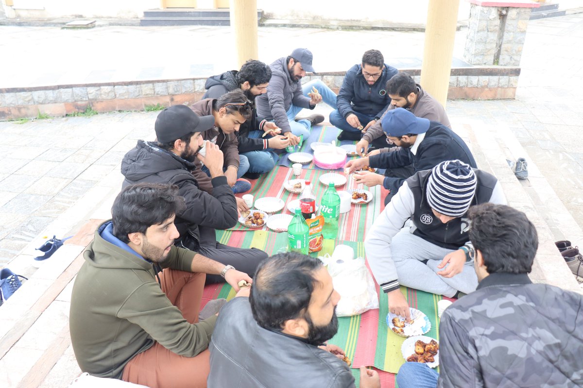 bitsol_official's tweet photo. Last week's BBQ was a perfect example of how we come together as a team to enjoy each other's company.
From delicious BBQ to fun games, it was a great opportunity to bond with our coworkers.
#bitsol #lifeatbitsol #bbq #fun #activity #games #culture #opportunity #outdooractivities https://t.co/Zae74KZBYT