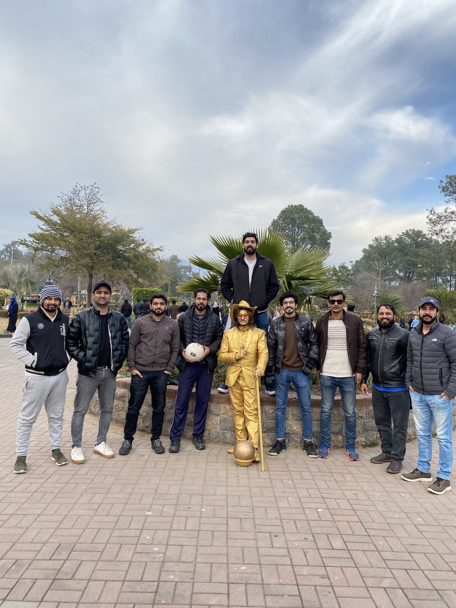 bitsol_official's tweet photo. Last week's BBQ was a perfect example of how we come together as a team to enjoy each other's company.
From delicious BBQ to fun games, it was a great opportunity to bond with our coworkers.
#bitsol #lifeatbitsol #bbq #fun #activity #games #culture #opportunity #outdooractivities https://t.co/Zae74KZBYT