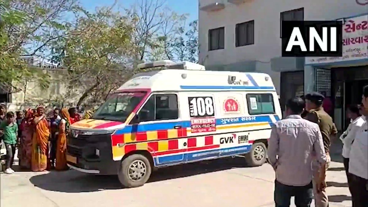 Gujarat | Seven people were killed in a road accident near Varahi in Patan distr… Gujarat | Seven people were killed in a road accident near Varahi in Patan distr…