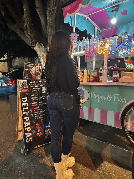 Hab&iacute;a una colota en las crepas https://t.co/HKrnul5CRX