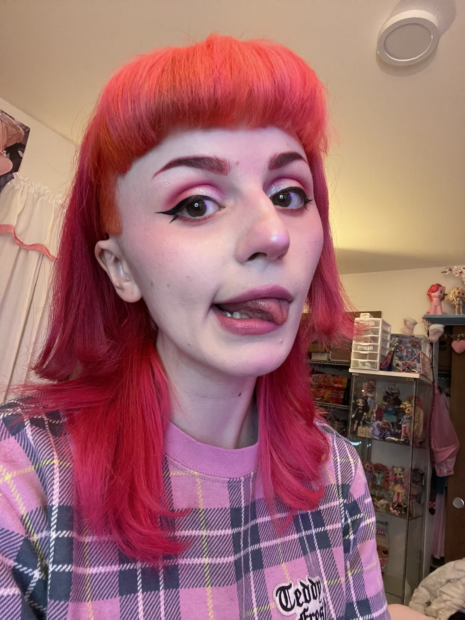The Tweetney Scandal You Missed - pvmqzir