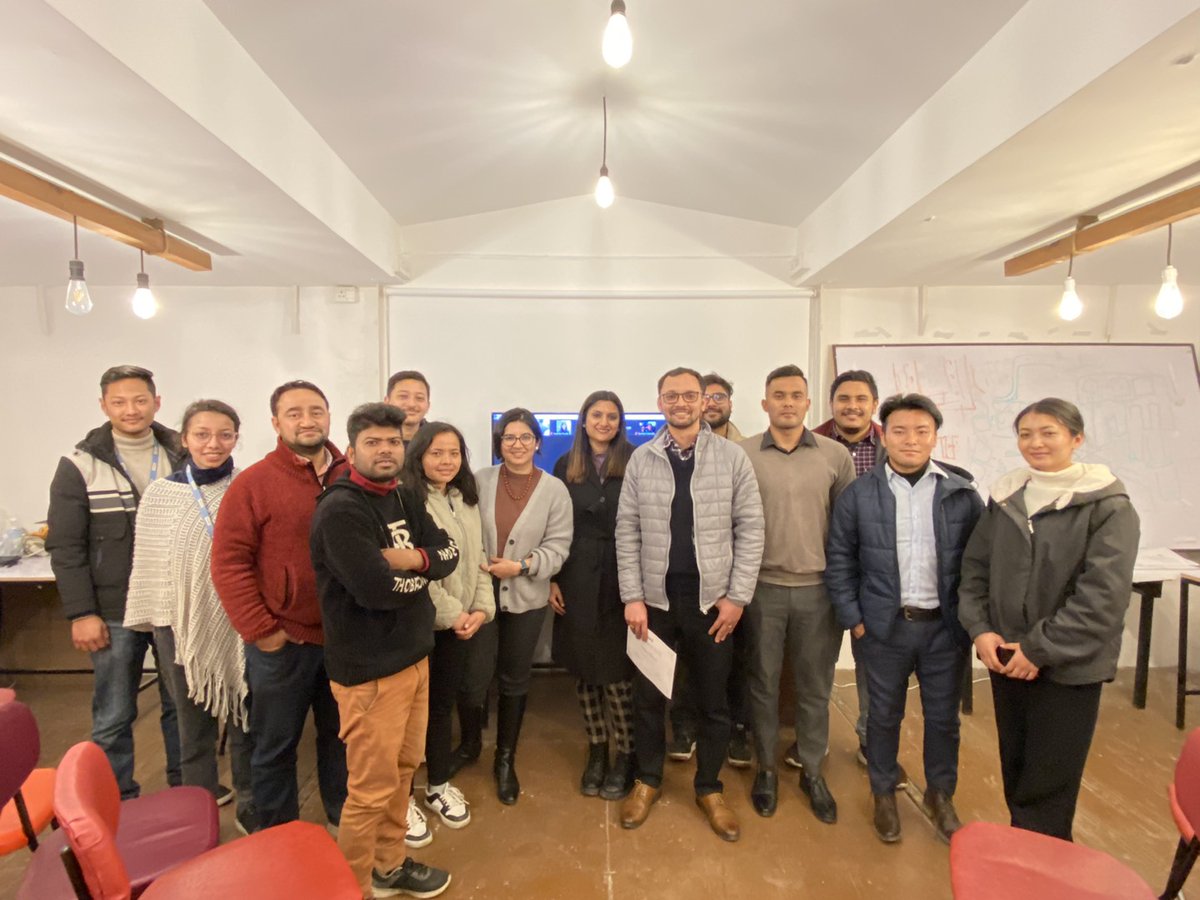 anjaniphuyal's tweet image. Presenting Gentalks! 🎤

With the initiation of Gentalks, Genesians are taking the lead to present on the subject of their experience &amp;amp; expertise. 

This month, our Asst. Finance Manager Madan Bhusal delivered an insightful &amp;amp; informative session on Tax &amp;amp; SSF. 

#colearning