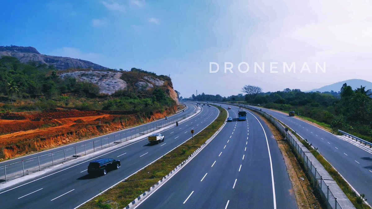 nitin_gadkari's tweet photo. Magnificent aerial clicks symbolize how global-standard infrastructure is transforming 🇮🇳

#Bengaluru_Mysuru_Expressway
#PragatiKaHighway #GatiShakti #BuildingTheNation

Courtesy: @yt_droneman https://t.co/Z9rlGec40l