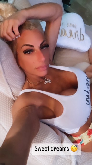 Sweet dreams 😴 https://t.co/hBMuN0uzXG<a href="/tag/music"class="tags"><span>#music</span></a><a href="/tag/marchmadness"class="tags"><span>#marchmadness</span></a>