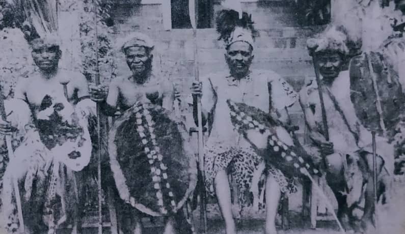 In 1898, the #Ncwala was banned by the British &amp; was only revived in 1980 by Mpezeni III who was Camsanga Ndabankulu Pontino born in 1921. His mother was Shawose Tembo, the chief wife of Mpezeni II. 

He became Mpezeni III after his father’s death in 1941. 

#Zambia