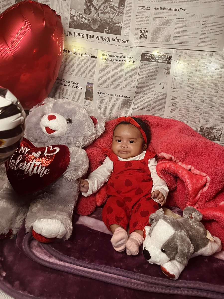 cuhhssandra's tweet photo. just because i have the absolute cutest 3 month old 🥹❤️ https://t.co/kUggHS7Dwj