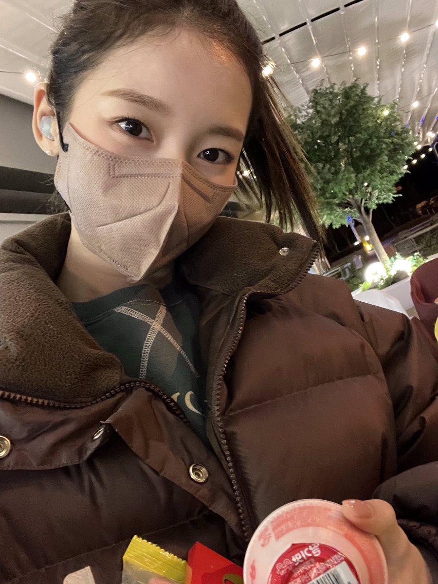 arinbbI's tweet photo. [230214] 💭 https://t.co/dJGg4YuTVg