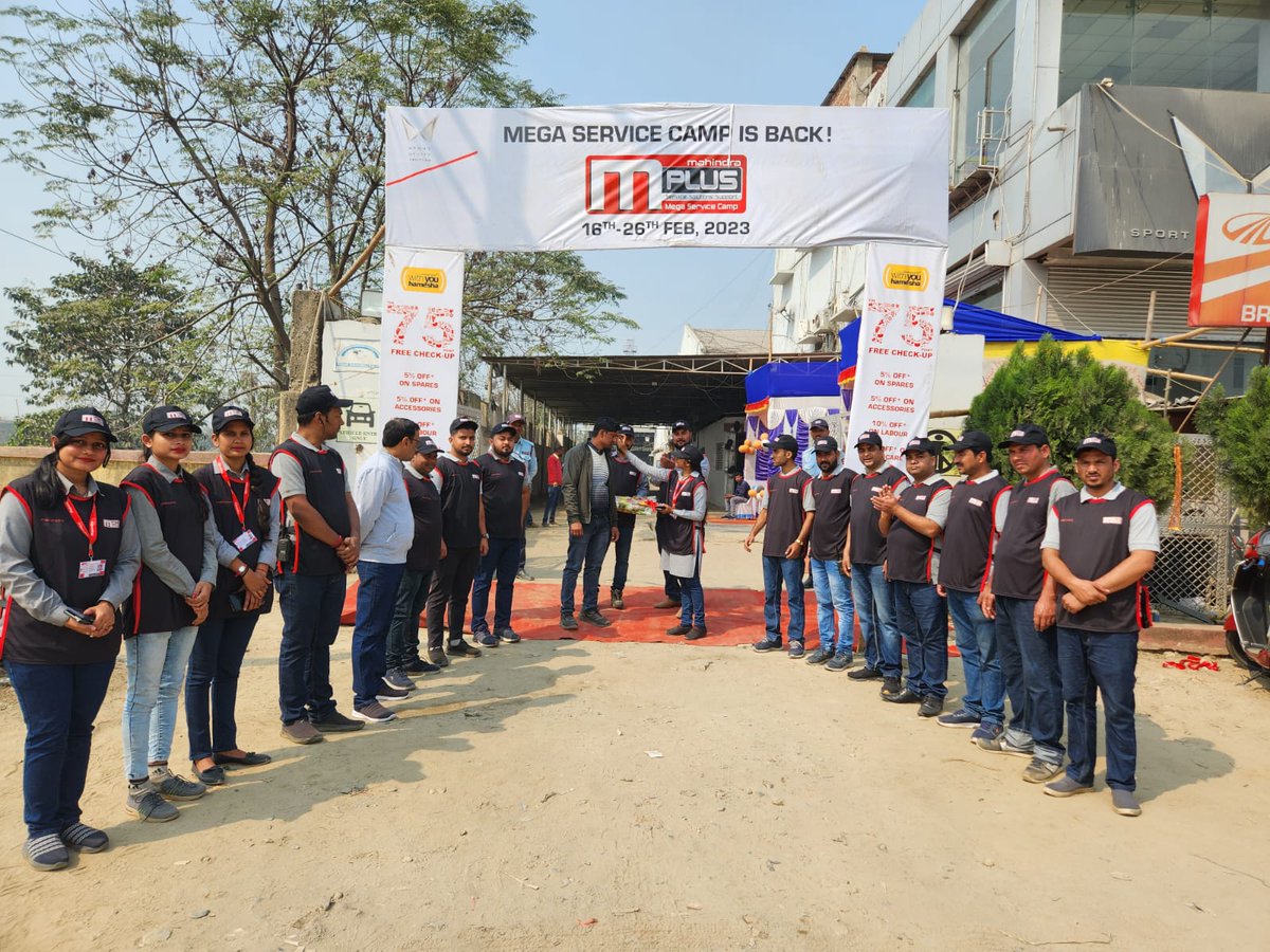 BrajeshLtd's tweet photo. Welcoming our first customer of mPLUS mega service camp @18002096006 https://t.co/iG5sMV8aoD