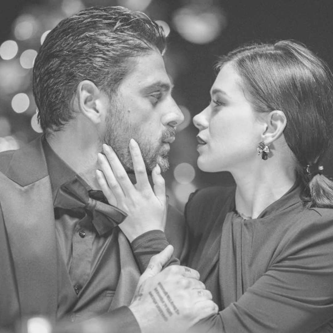 Scenema4's tweet photo. Massimo is a member of the Sicilian Mafia family and Laura is a sales director. She does not expect that on a trip to Sicily trying to save her relationship, Massimo will kidnap her and give her 365 days to fall in love with him.

#Scenema #Director #Film #Bciff #Bciff2023 https://t.co/TzR365HH9M