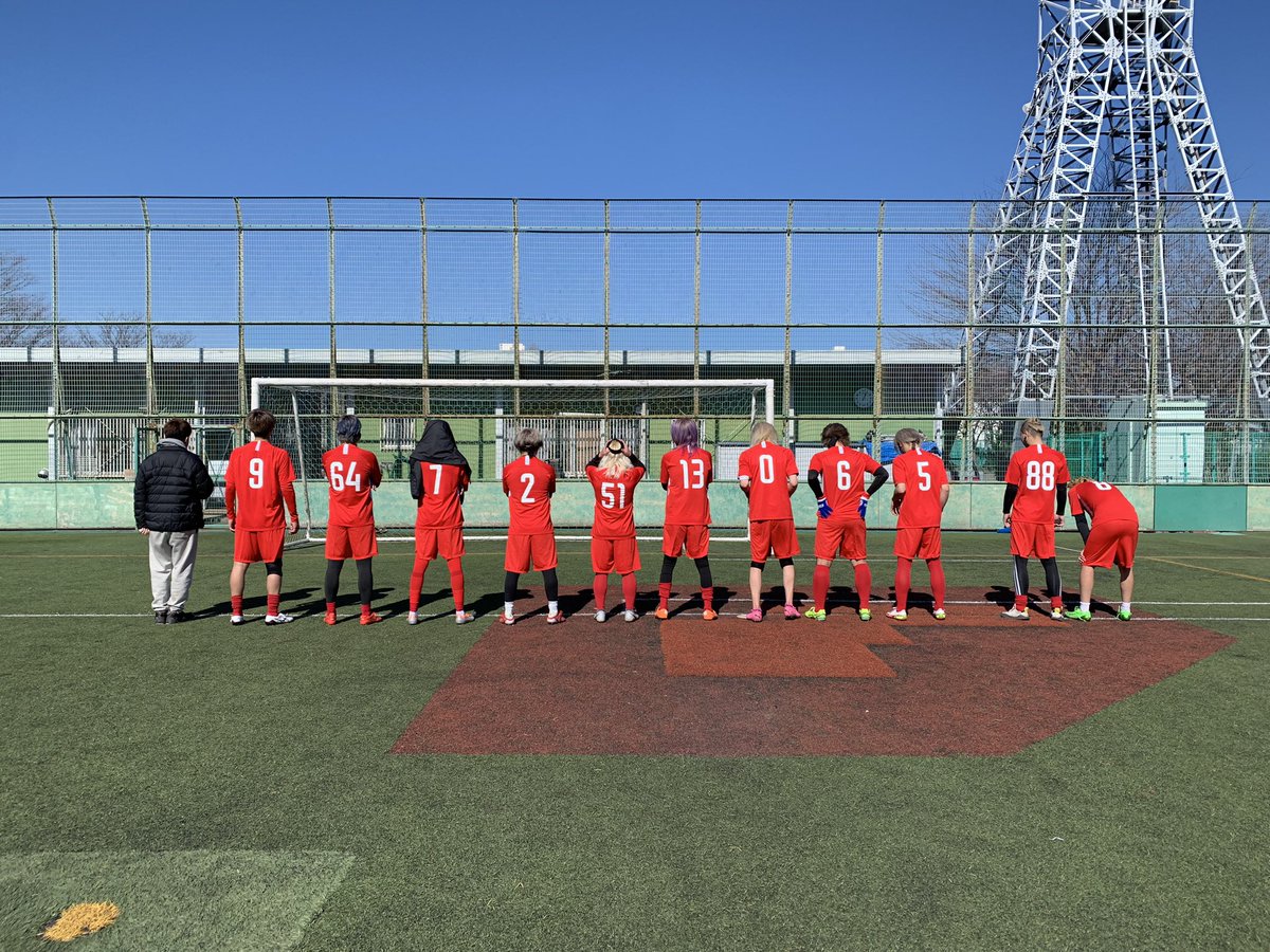 v_k_s_soccer's tweet photo. 本日は練習試合でした！そして新しいユニ4thキットが出来ました！全身赤でかっこいい仕上がりになったと思います！今週末にも練習試合があるので頑張ります！ https://t.co/10FfTpoa2e