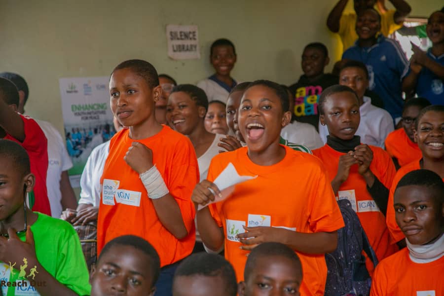 reachoutdev1's tweet photo. 𝓢𝓽𝓪𝓷𝓭 𝔀𝓲𝓽𝓱 𝓨𝓸𝓾𝓷𝓰 𝓟𝓮𝓪𝓬𝓮𝓫𝓾𝓲𝓵𝓭𝓮𝓻𝓼
There is no better age than now, to give them an opportunity to participate in peace processes. #StandwithYoungPeacebuilders. @whatthewomensay @swisspeace @USEmbYaounde @UEauCameroun @GAC_Corporate @wphfund @NEDemocracy https://t.co/wlXm5MqUbg