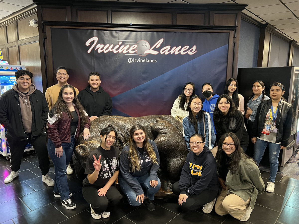 UCISage's tweet photo. So much fun tonight at Irvine lanes!! Thank you to our incredible ambassadors for hosting 💙 #ucisage #ucisagescholars #ucipride #ucirvine #alwaysasager https://t.co/fnZTZxH3o2