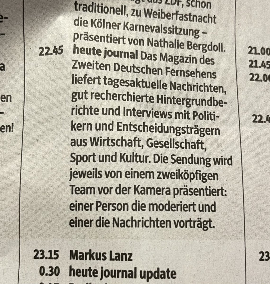 „Für die Programmankündigung in der heutigen <a href="/SZ/">Süddeutsche Zeitung</a> brauche ich 12 Zeilen über das <a href="/heutejournal/">ZDF heute journal</a> !“

„Wirklich 12? Ich meine…“

„Schreib!!!“

„Okay Chef!“