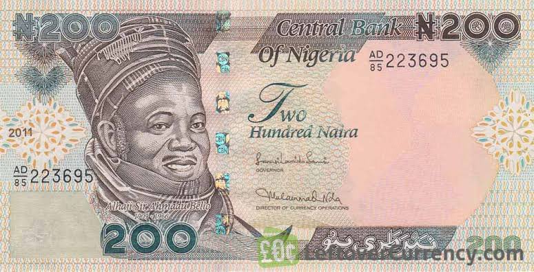 PulseNigeria247's tweet photo. BREAKING : Buhari extends old N200 notes validity by 60 days, insists N1000, N500 remain invalid. https://t.co/U27lT6tgse