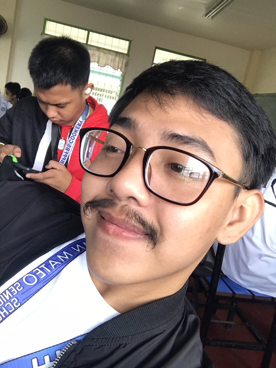 mr_mustache14's tweet photo. eh? HHAHAA https://t.co/c4cFXKLIzU