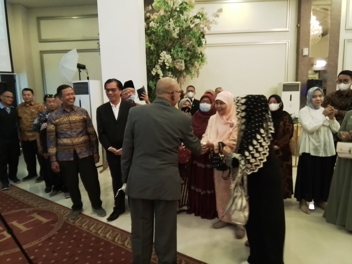 Pendukung Partai Republik tweet media