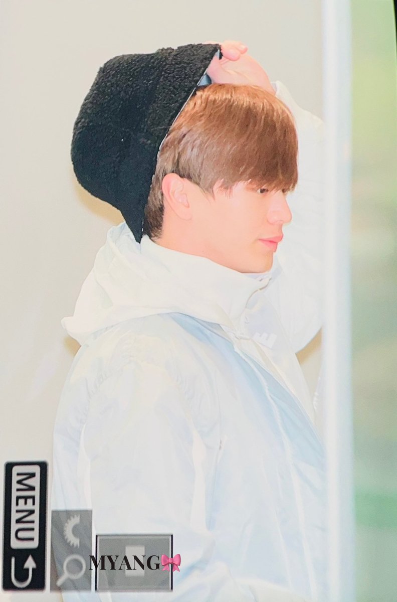 jaellybeats's tweet photo. you will never go wrong with Sungjae's side profile 💖 https://t.co/Tj7447MhIH