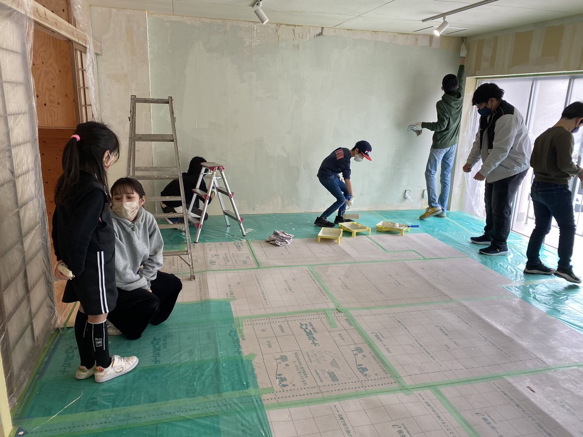 base_senboku's tweet image. 着々と、、

生徒に参加してもらってペンキ塗りましたー！🤗

いい感じ〜