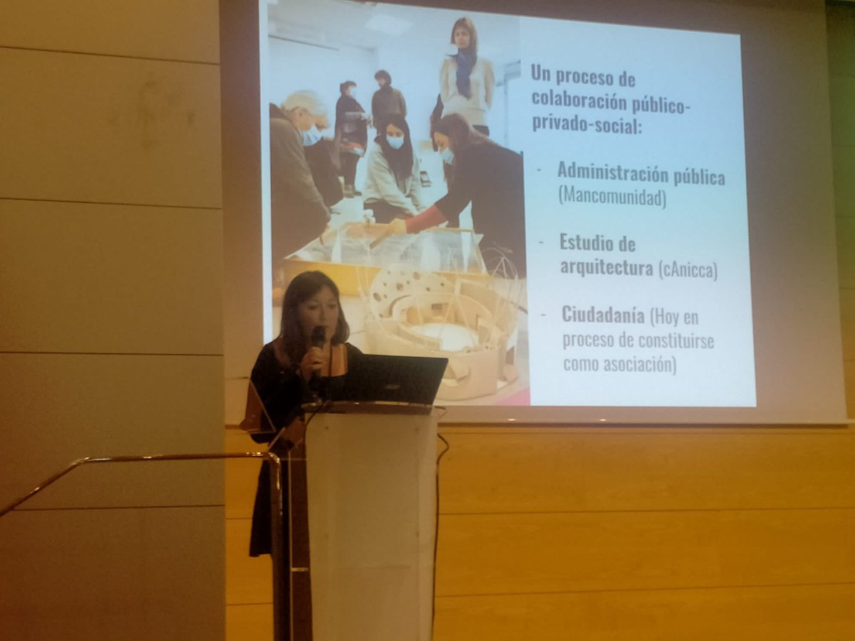 Habitar el Palacio estuvo presente en la VI Conferencia Estatal de la Cultura en Valencia.

Fue un placer compartir el proyecto y nuestra experiencia con compañerxs del sector cultural del resto de España, y ser elegidxs como Ejemplo de Buenas Prácticas en Gestión Cultural.