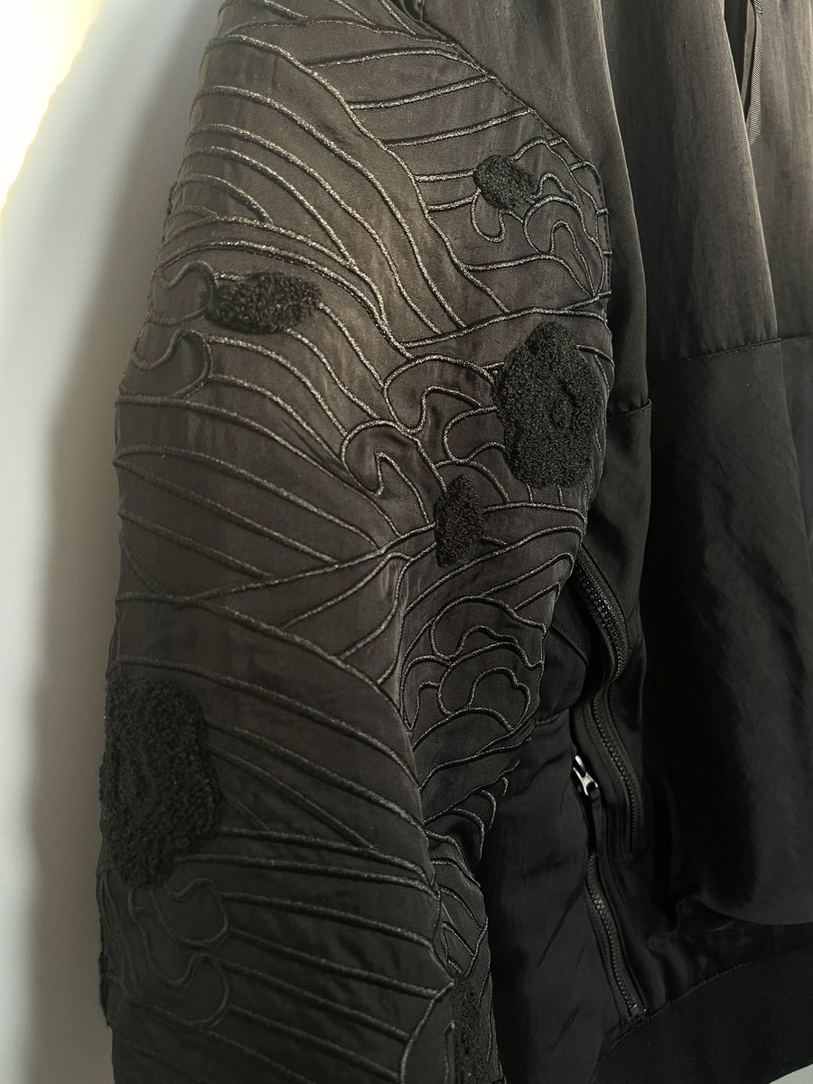 I am in love with what the Team at <a href="/IkuzoOfficial/">Ikuzo</a> delivered as a first drop. This jacket is super warm and crafted till the very last detail. Literally a Stone Island quality drop with PBT. Kudos to the Team! ⛩️