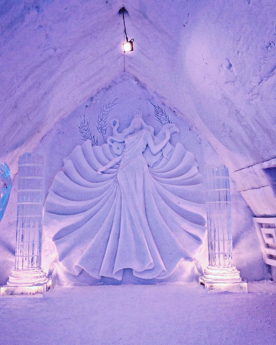 davidmuttiah's tweet photo. Visited the Ice Hotel in Quebec City 🇨🇦 and decided not to spend the night freezing myself. Pretty cool place to visit, but not quite warm and cozy. #icehotel #qubec #quebeccity #canada https://t.co/HbzmaXvuU6