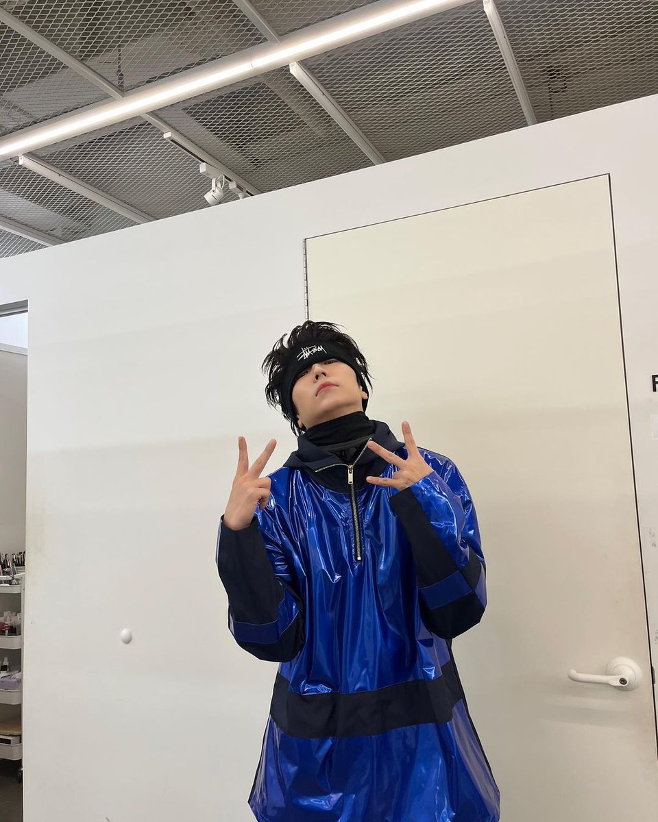 2pmalways's tweet photo. [2PM IG]
Let it be Thursday quickly so we can watch Beat Coin•° •°(°`ㅁ´ °)°• °•

#HeyWednesday #PleaseGoByQuickly💢
#EveryThursday #0830PM #BeatCoin
#DontMissIt💙 #StayTuned🐤
https://t.co/VGoqBCriWX https://t.co/D5fEiiymas