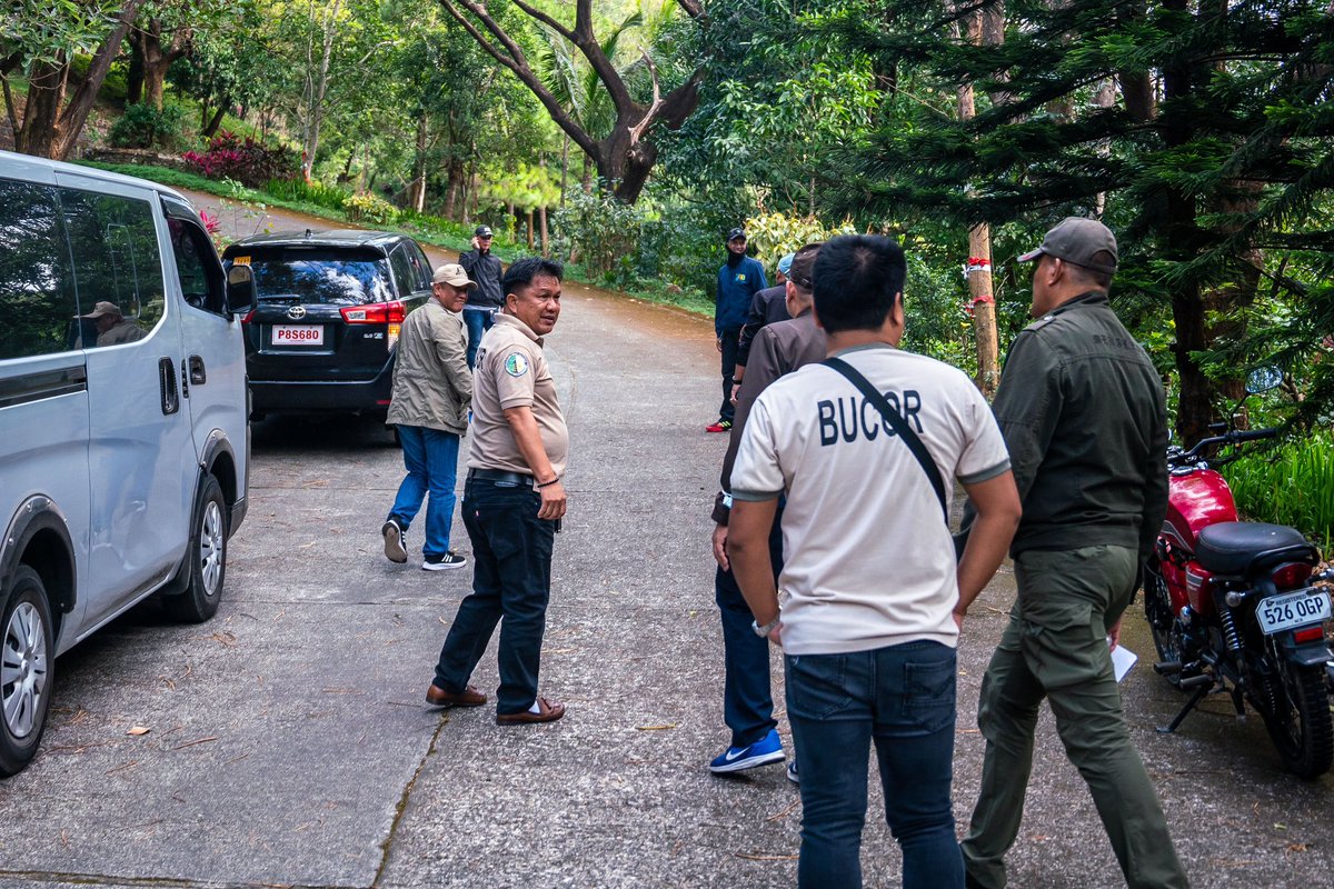 MasungiGeo's tweet photo. [PRESS RELEASE] BILIBID PRISON IN MASUNGI? UPHOLD THE MASUNGI GEOPARK PROJECT NOW!

On 16 February 2023, five cars and 20 men from BuCor arrived at Masungi. They said they have orders to conduct an “ocular inspection” of the alleged “relocation site of the New Bilibid Prison”. https://t.co/uQ2SRzOuVo