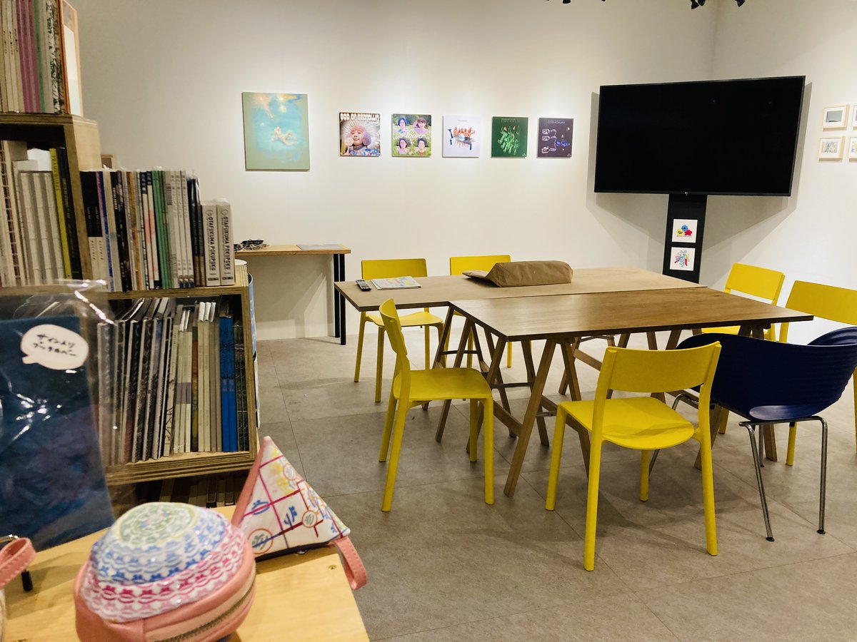 GOOD_813's tweet photo. 【MORI BUILDING TOKYO PASSPORT】
2/16(木)の放送では、
本、新刊、両方が並び、アートにも触れられる
「コ本や」をご紹介✨

詳しい情報は番組HPに掲載中🔻
https://t.co/fzSa3hyGUY

#radiko タイムフリーはこちらから👇
https://t.co/7Eai75g8oM

#jwave #good813 #コ本や https://t.co/n1nZPlDINH