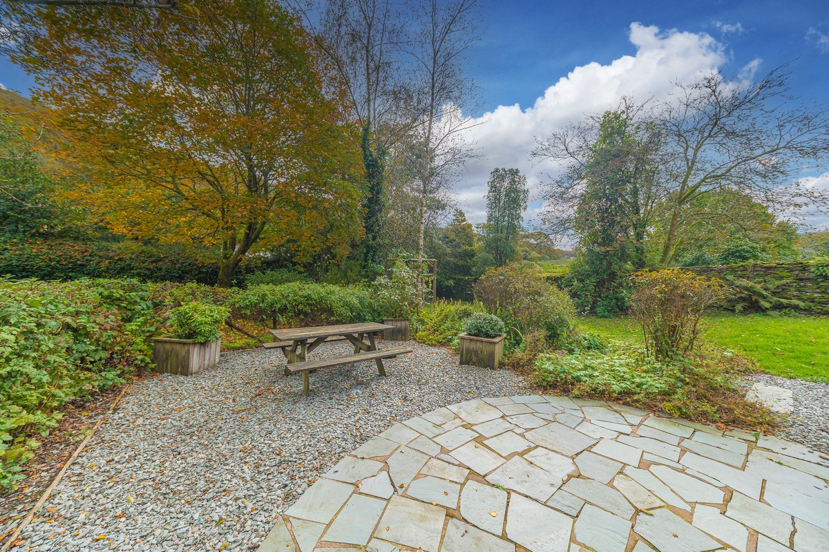 ⭐ Deal of the Day! ⭐

Waingarth Cottage | Grizedale Forest | Satterthwaite

7 nights in March from just £89.40/night!

🛏️ Sleeps 6 
✨ Brand new kitchen 
🌺 Gorgeous garden, open countryside views
🥾🚴 Walking and cycling from the door
🐶 Pet friendly 
coppermines.co.uk/accommodation/…