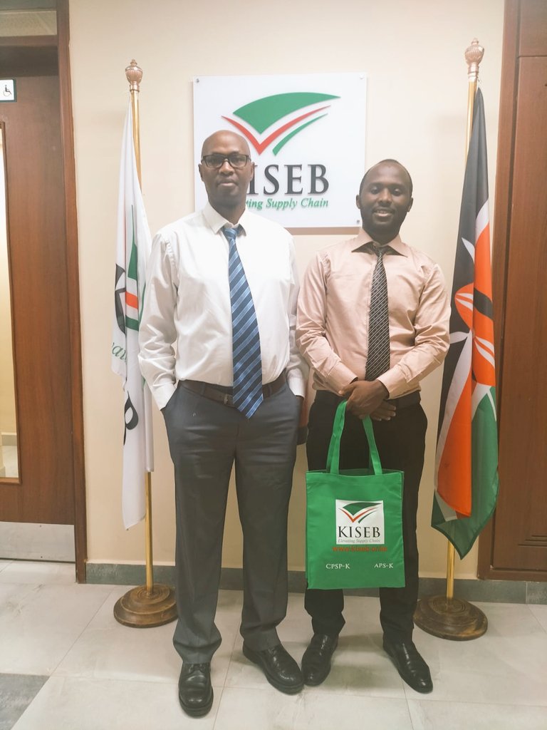 PASEDEKenya's tweet photo. Did you know 👇

▪️The Kenya Institute of Supplies Examination Board,@KisebOfficial, was born out of #PFM reforms implemented by Kenya Institute of Supplies Management @kismgt 

▪️This significantly improved professionalism in Public Procurement ecosystem 

▪️Grab the Wajibika https://t.co/ZecPk1FbV6