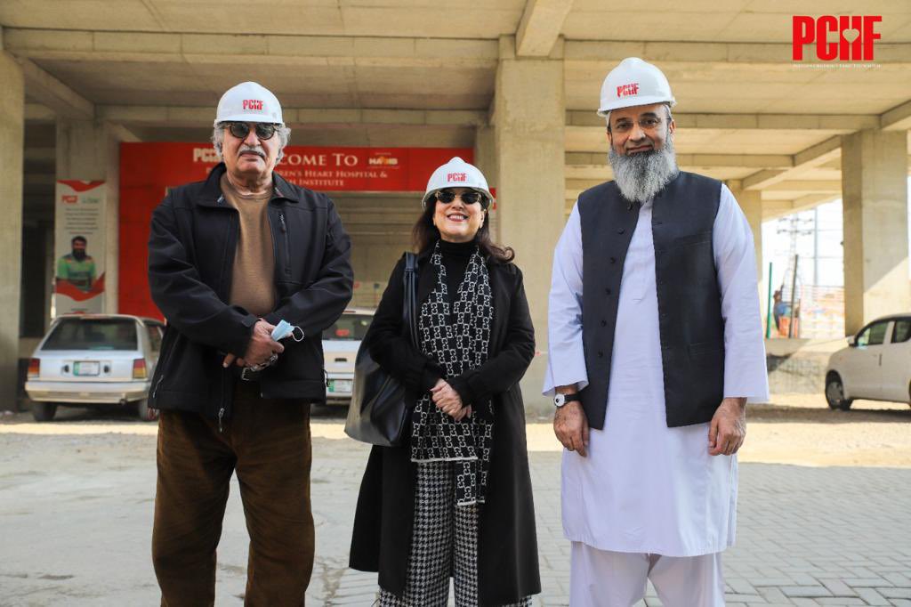 SaminaSays's tweet photo. پاکستان چلڈرنز ہارٹ فاوُنڈیشن #PCHF ، @farhanahmadPK  @captainmisbahpk اور ہم ملکر پاکستان کا پہلا بچوں کے دل کا ہسپتال @CHDHospital بنائیں گے۔ انشااللہ
کیا آپ ہمارے ساتھ ہیں؟
#Peerzadasjoinpchftosavelives https://t.co/OJrQ8p19KR