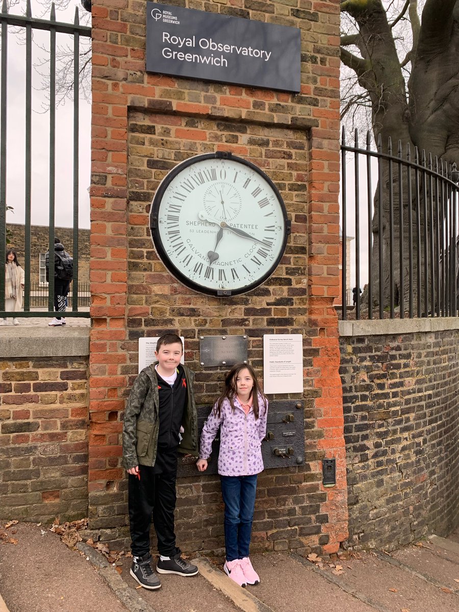 ChrisM2382's tweet photo. C&amp;H enjoyed a wee trip to London to visit their Aunt &amp; Uncle, seeing some sights along the way! @GreenhillPS @MissRaufP4 @Missmarsh2021 https://t.co/fGj9maFoxS