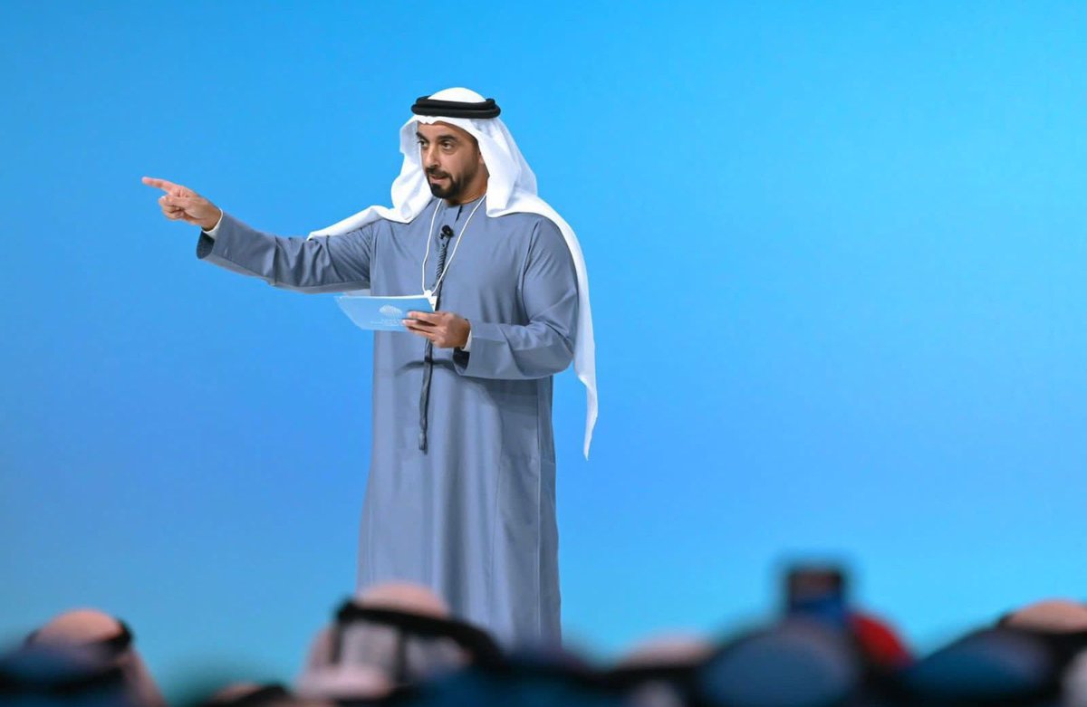 سمو الشيخ سيف بن زايد قطع الطريق على كل من تسوّل له نفسه بالتعامل مع الأفكار الشاذة والدخيلة بصدر رحب

يتحدث العالم عن التلوث البيئي ولكننا لا نفصله عن التلوث الفكري والأخلاقي وبهم تستقيم

الرسالة للجميع، الإمارات دولة لا تقبل ما يمس هويتها التاريخية مهما تفتّحت وتطورت وازدهرت 🇦🇪