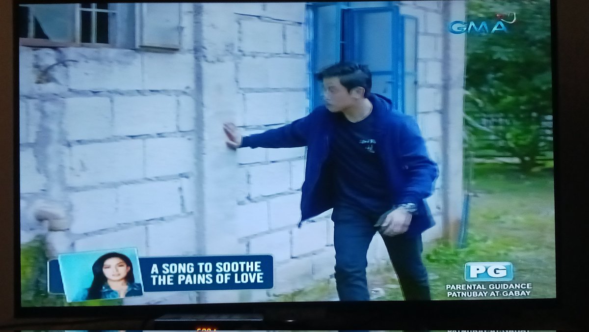 MaryCristineDe2's tweet photo. Sana maitakas na ni Ralph si Hope
#UnicaHija https://t.co/VtB4xT2aF2