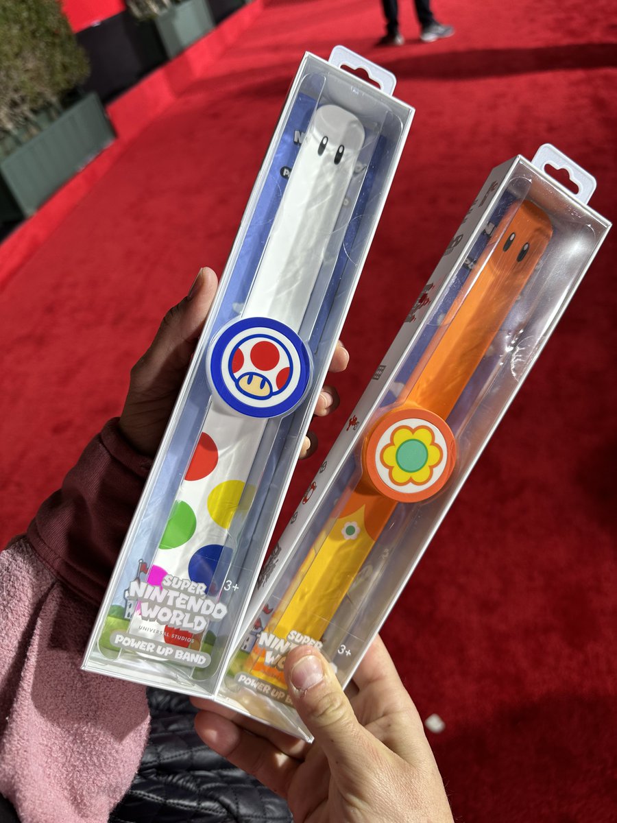 iJustine tweet media