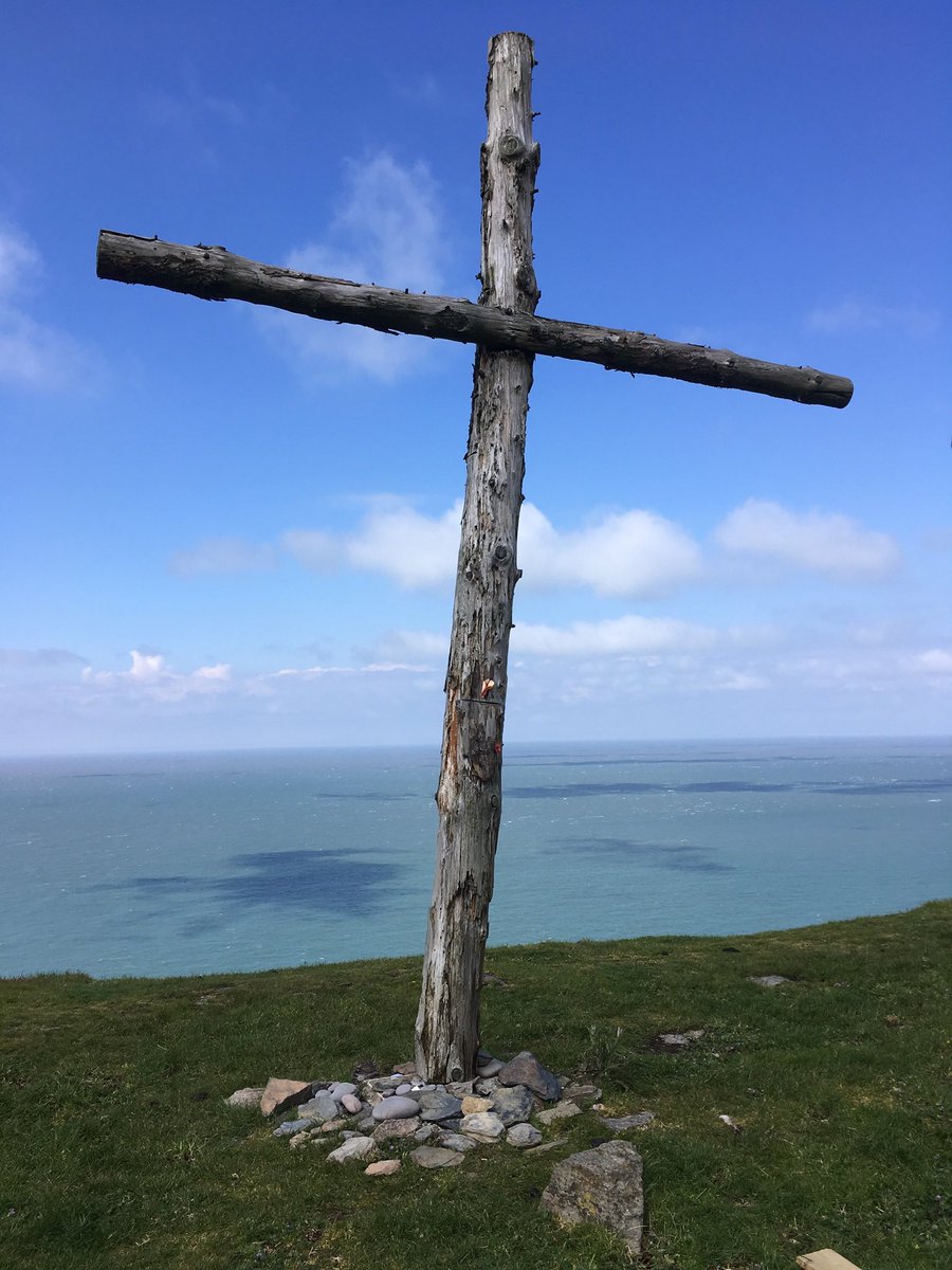 andyperry86's tweet photo. No matter what I’ve done, He sees me, knows me, and loves me unconditionally. There is always more grace in God than sin in me @Lectio365 #AlwaysGrace #Romans5v8 @SMLPoole https://t.co/dRdbWa4pBU