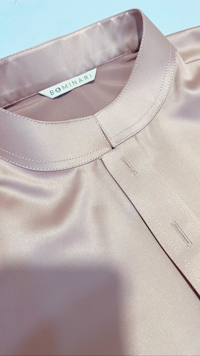bominari_'s tweet photo. Custom made Baju melayu
#bominari #bominaribridal #bridal #weddingdress #engagment #solemnisation #malaydresswedding #receptiondress #drapedweddingdress #minimalweddingdress #dress #kebaya #kurungmoden #bajumelayu #WhiteFlowerSeries https://t.co/UKkgWy952G