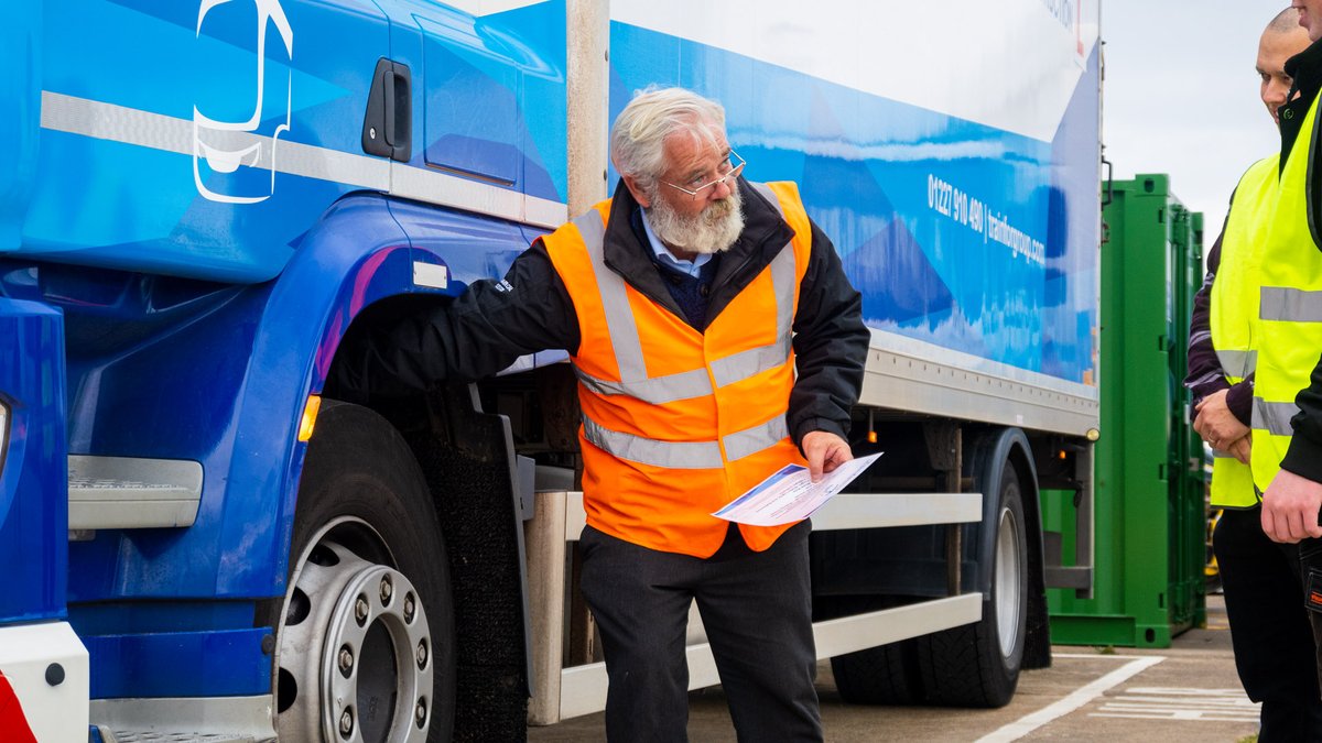 What is Driver CPC?
Driver CPC stands for Driver Certificate of Professional Competence.

Without completing your Driver CPC, you will not be able to drive under ‘hire and reward’ and be able to work as a lorry or bus/coach driver.

trainforgroup.com/what-is-driver…