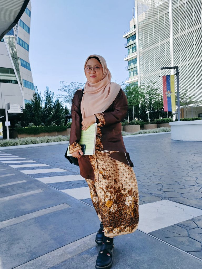 meowmisro's tweet photo. Alhamdulillah.. selesai 2 task interview di awal tahun 2023... Next task tempuhi lah liku2x kehidupan... https://t.co/TB4B8eETHd